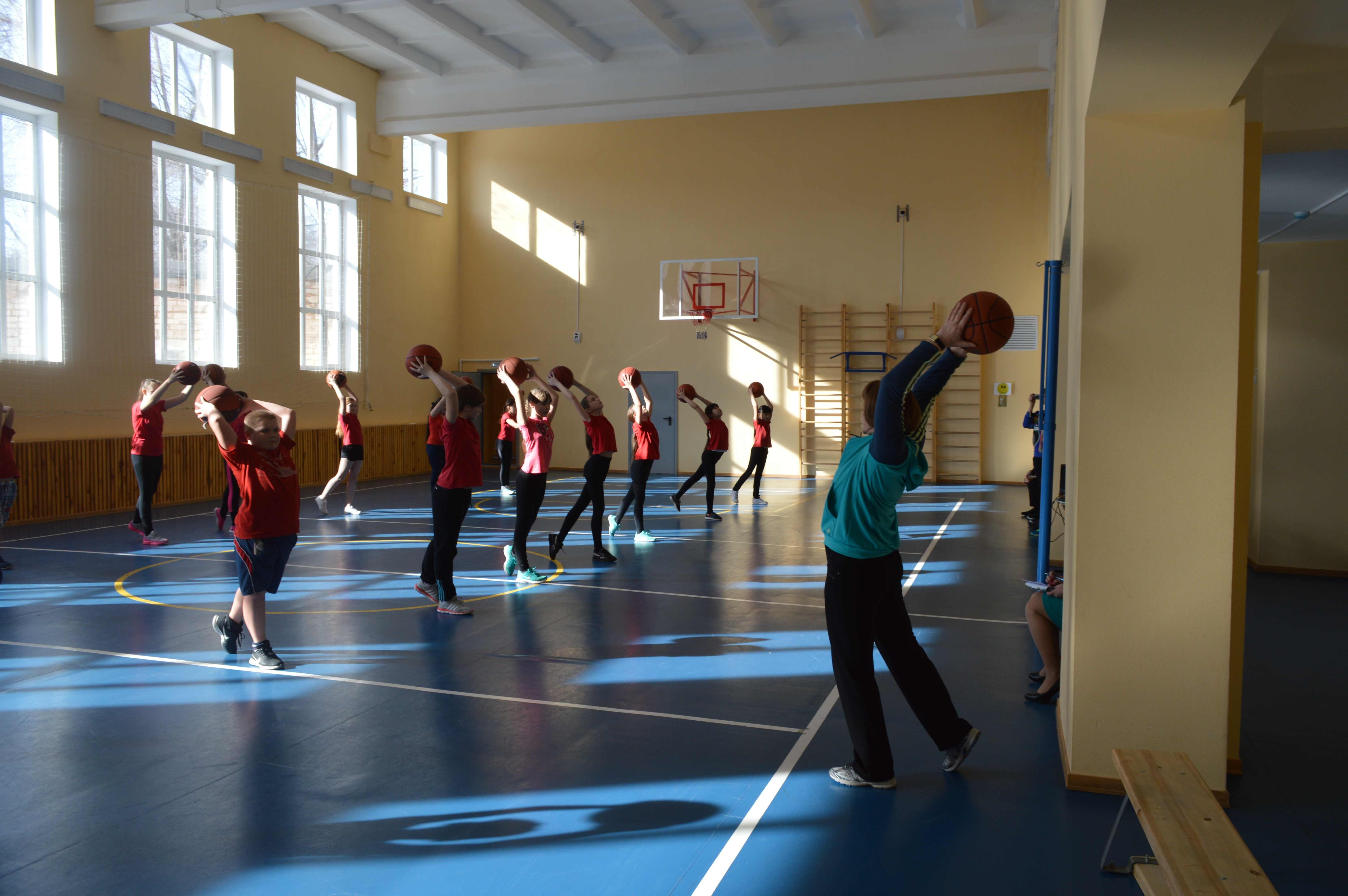 Спорт и физкультура в школе.